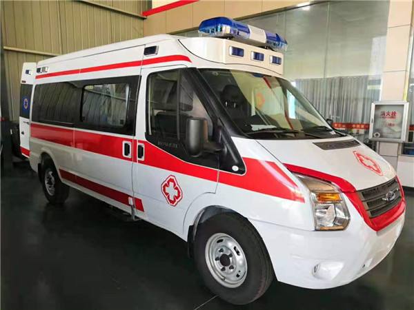 东莞福特V362救护车