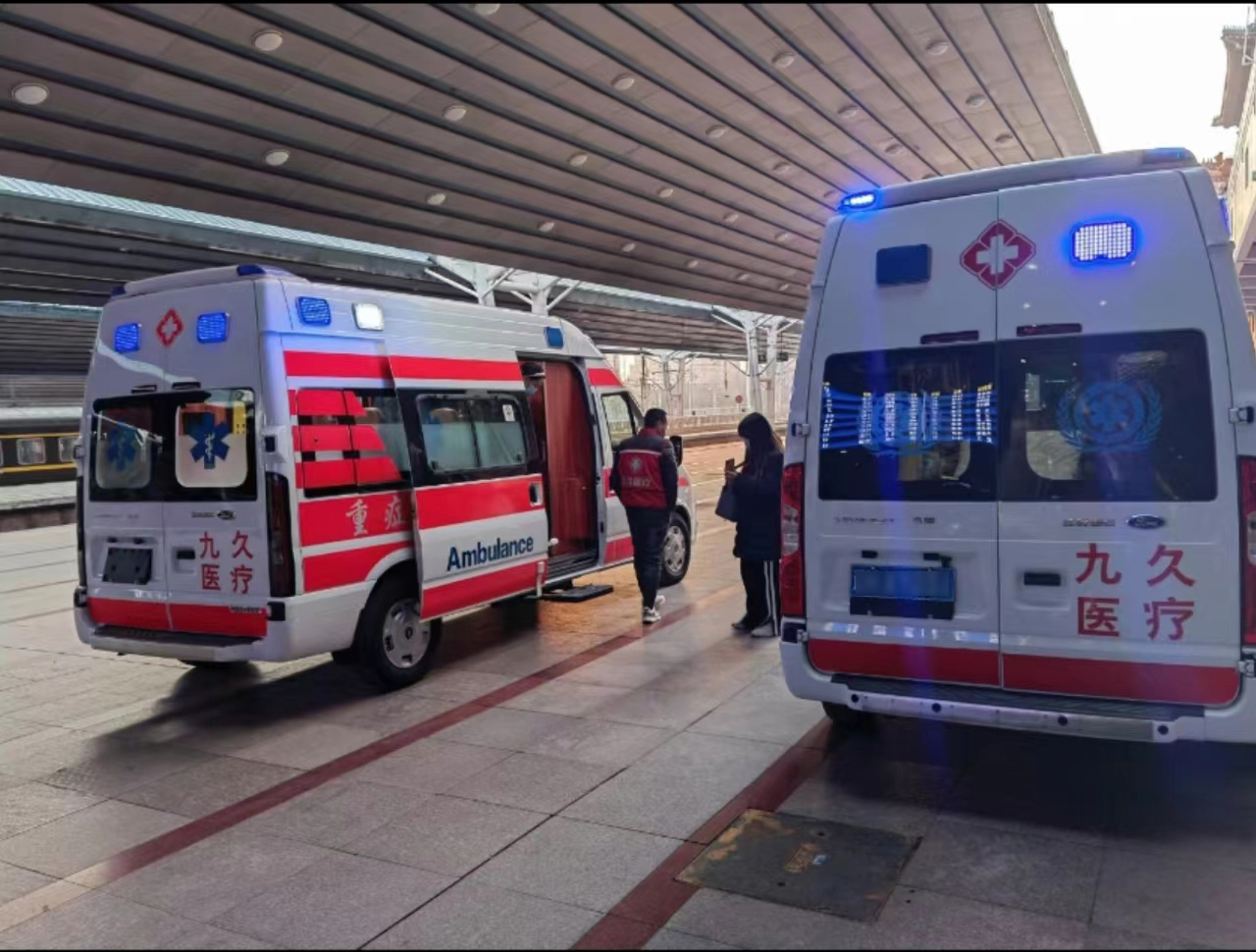 东莞救护车长途转运